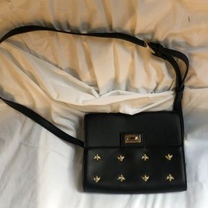 Black and gold bee crossbody